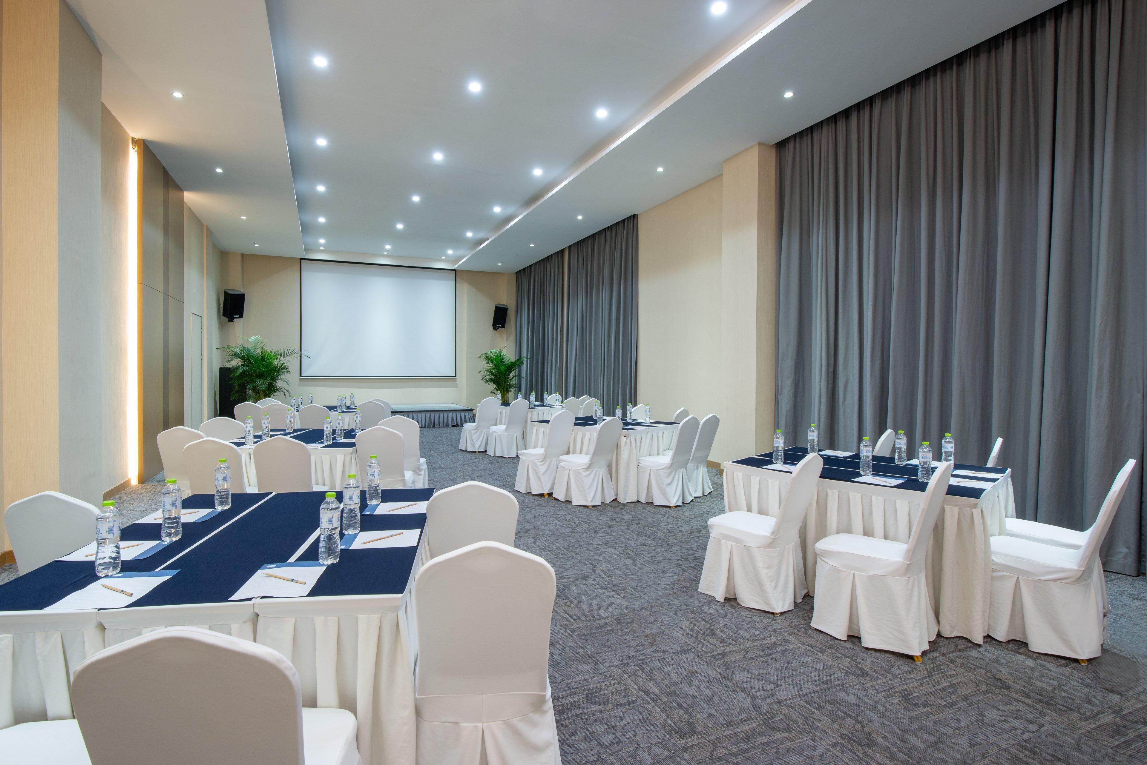Holiday Inn Express Chengdu Huanhuaxi By Ihg-Near Jinsha Site Musem,Near Wuhou Temple Museum,Welcome Drinks,Free Gym,Free Self-Service Laundry Τσενγκντού Εξωτερικό φωτογραφία