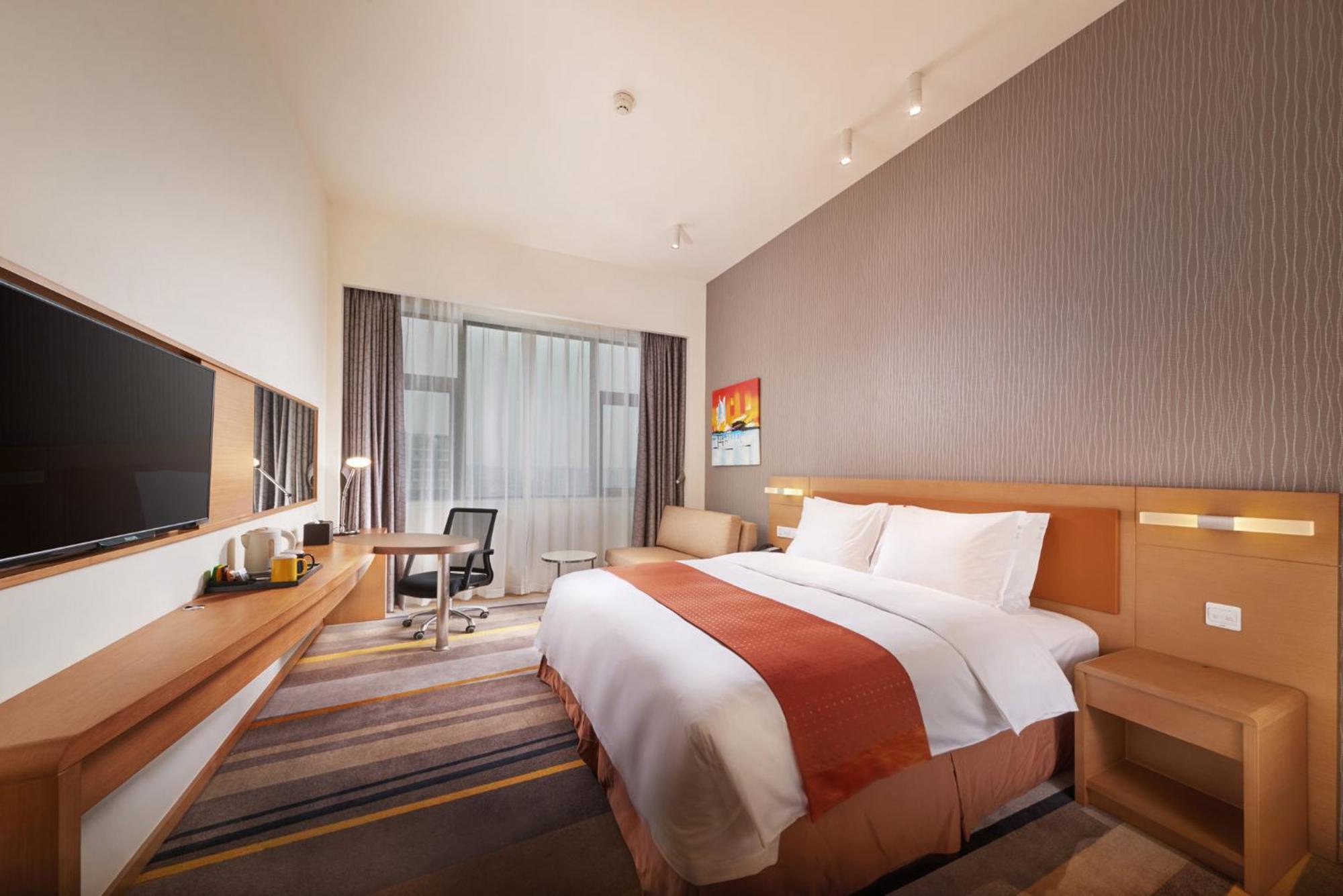 Holiday Inn Express Chengdu Huanhuaxi By Ihg-Near Jinsha Site Musem,Near Wuhou Temple Museum,Welcome Drinks,Free Gym,Free Self-Service Laundry Τσενγκντού Εξωτερικό φωτογραφία